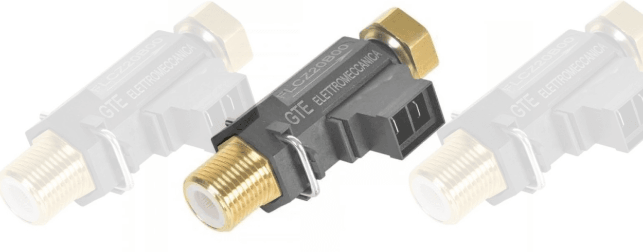 Kombi su akış türbini